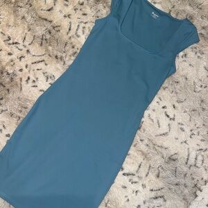 blue bodycon dress